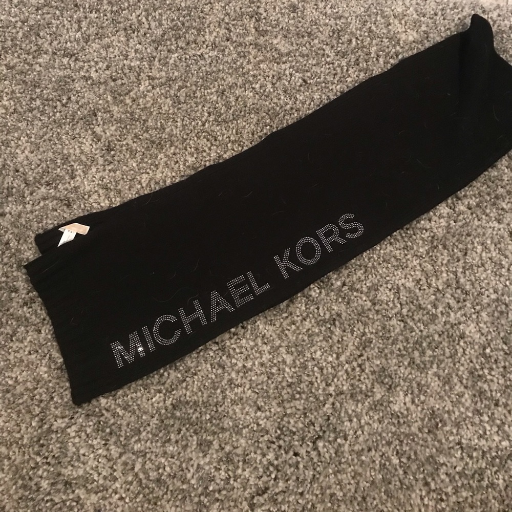 Michael Kors scarf